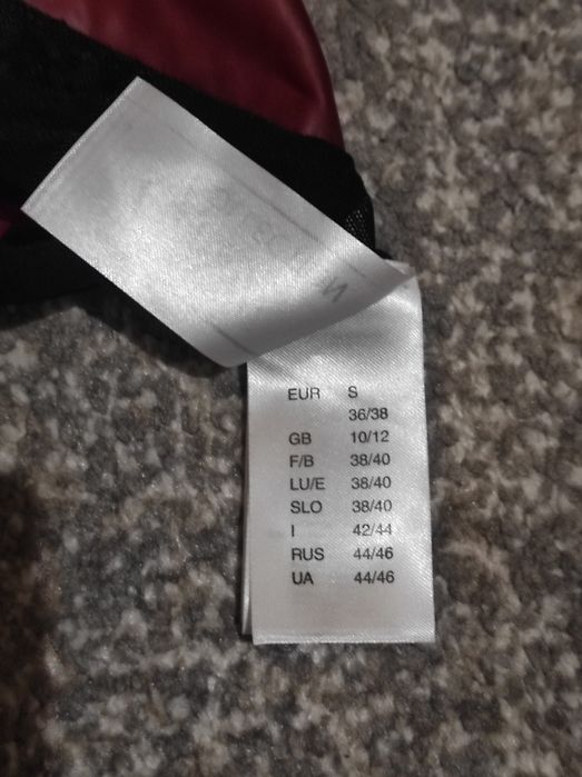 Продам корсет с подтяжками для чулок