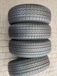 205  / 70  R   15  C    Nexen    Komplet