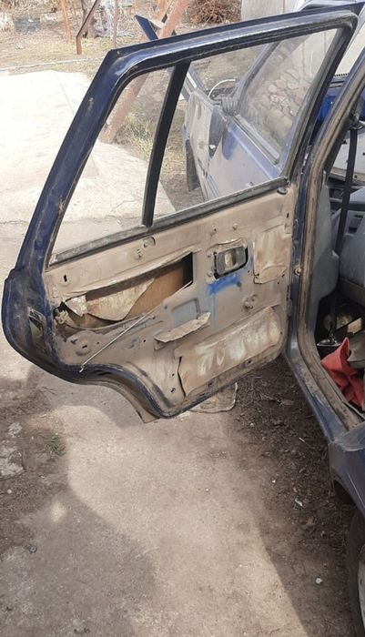 Двері Славута запчастини