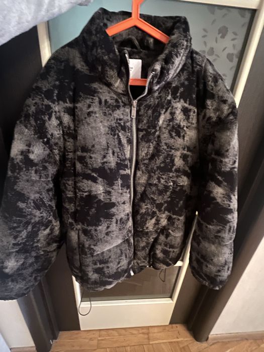 Тепла куртка на зиму