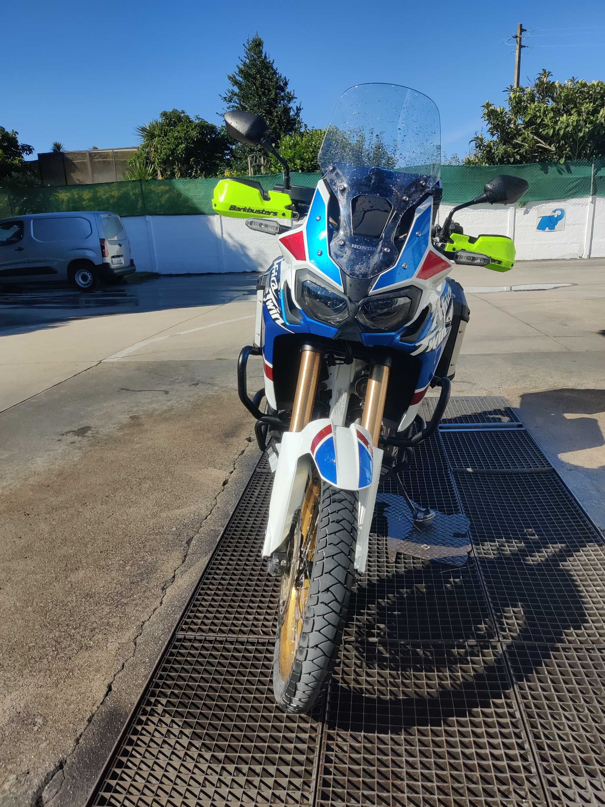 Vendo Troco Honda Africa Twin Adventure Sports DCT 2018 CRF 1000L2