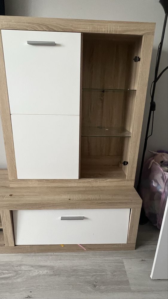 Meblościanka plus dwie półki