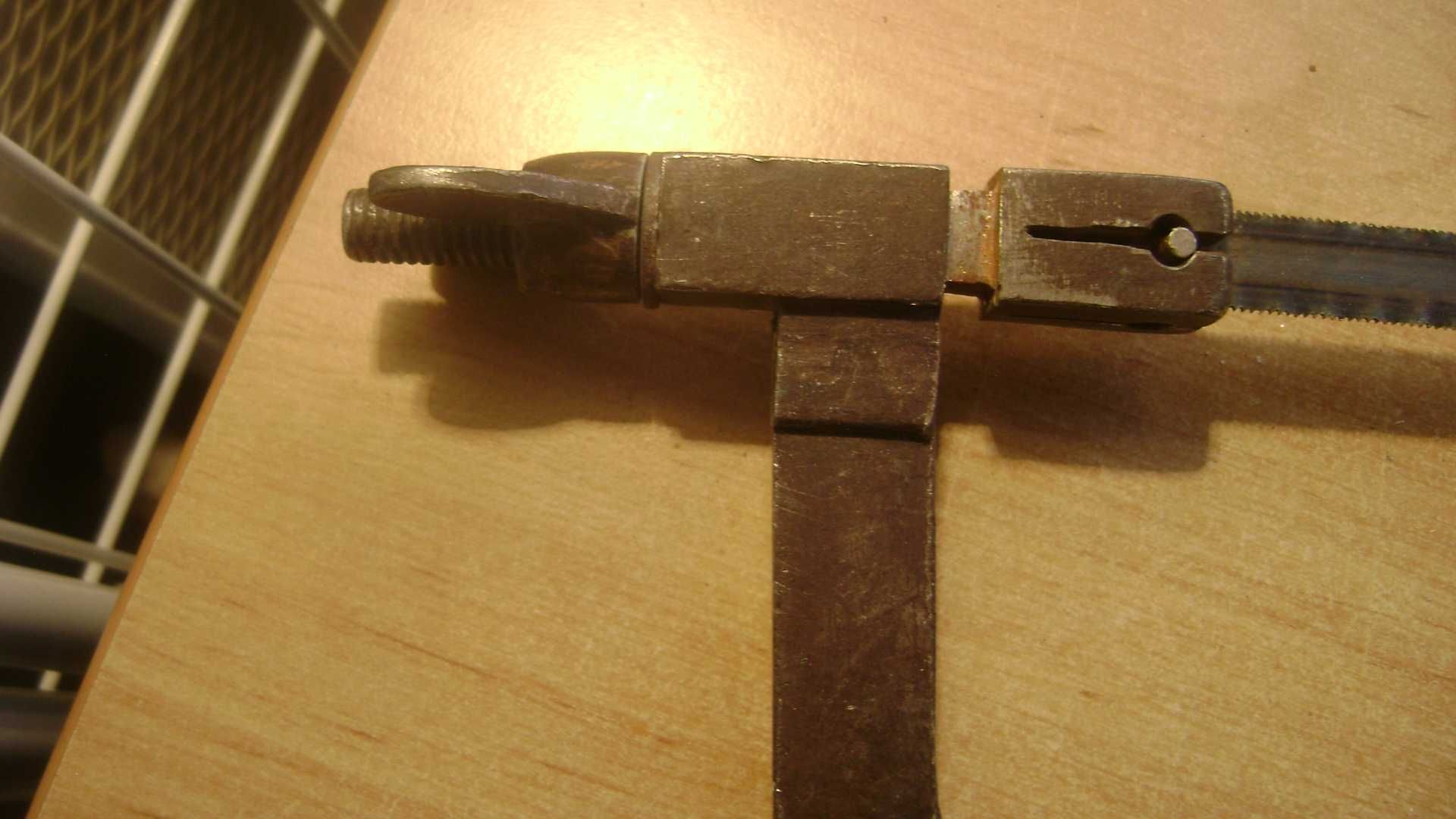 Starocie z PRL - Stare narzędzia = Piła do cięcia metalu przedwojenna?