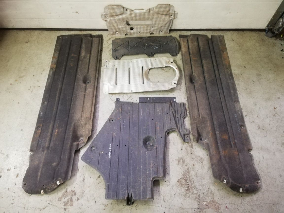 Plastik osłona podwozia podłogi progu Ford Focus mk4 IV kombi