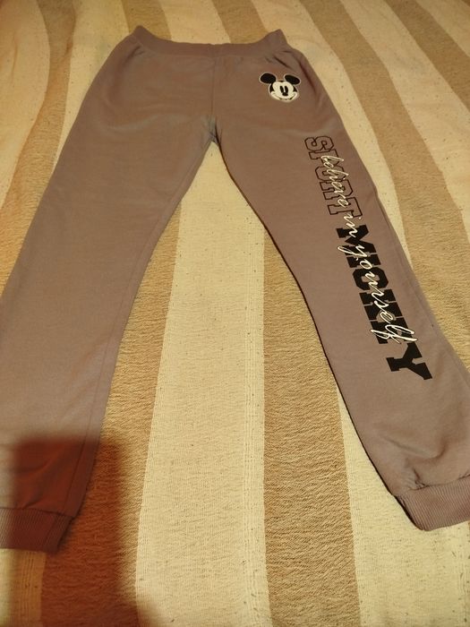 Spodnie dresowe Mickey Mouse 146/152