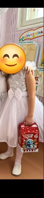 Нарядное платье для девочки 116-122