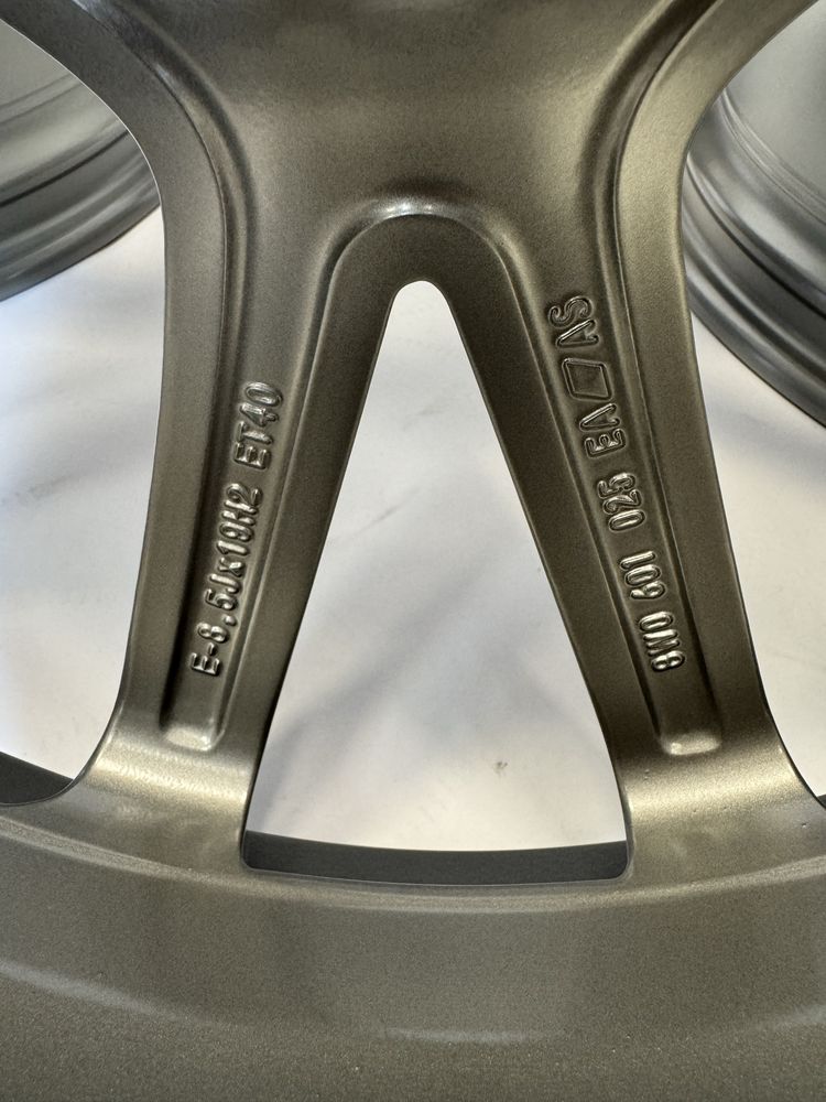 Felgi Audi RS 19 cali ET40 A4 S4 RS4 A5 S5 RS5 A6