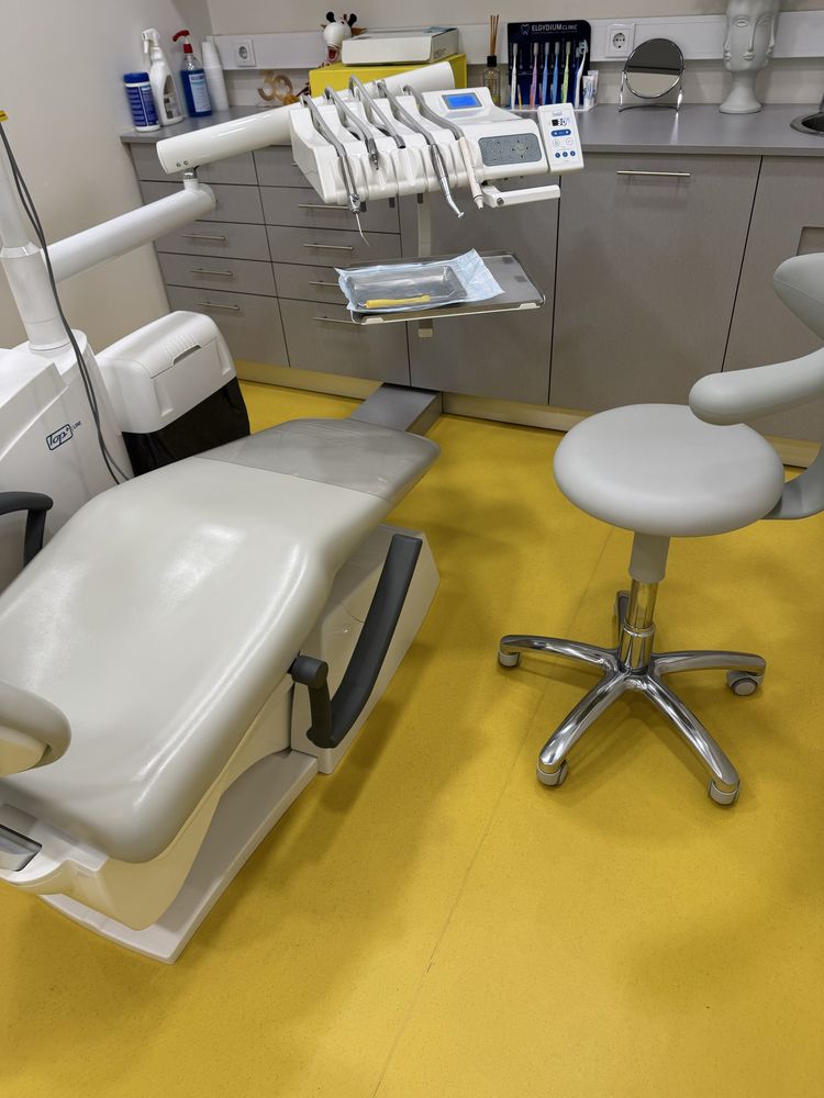Cadeira de medicina dentária nova