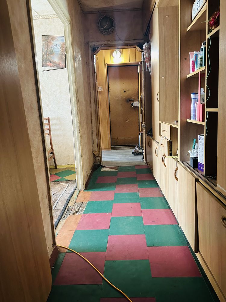 Продам 3х ком кв Л/Б 2 мкр на Бомбе