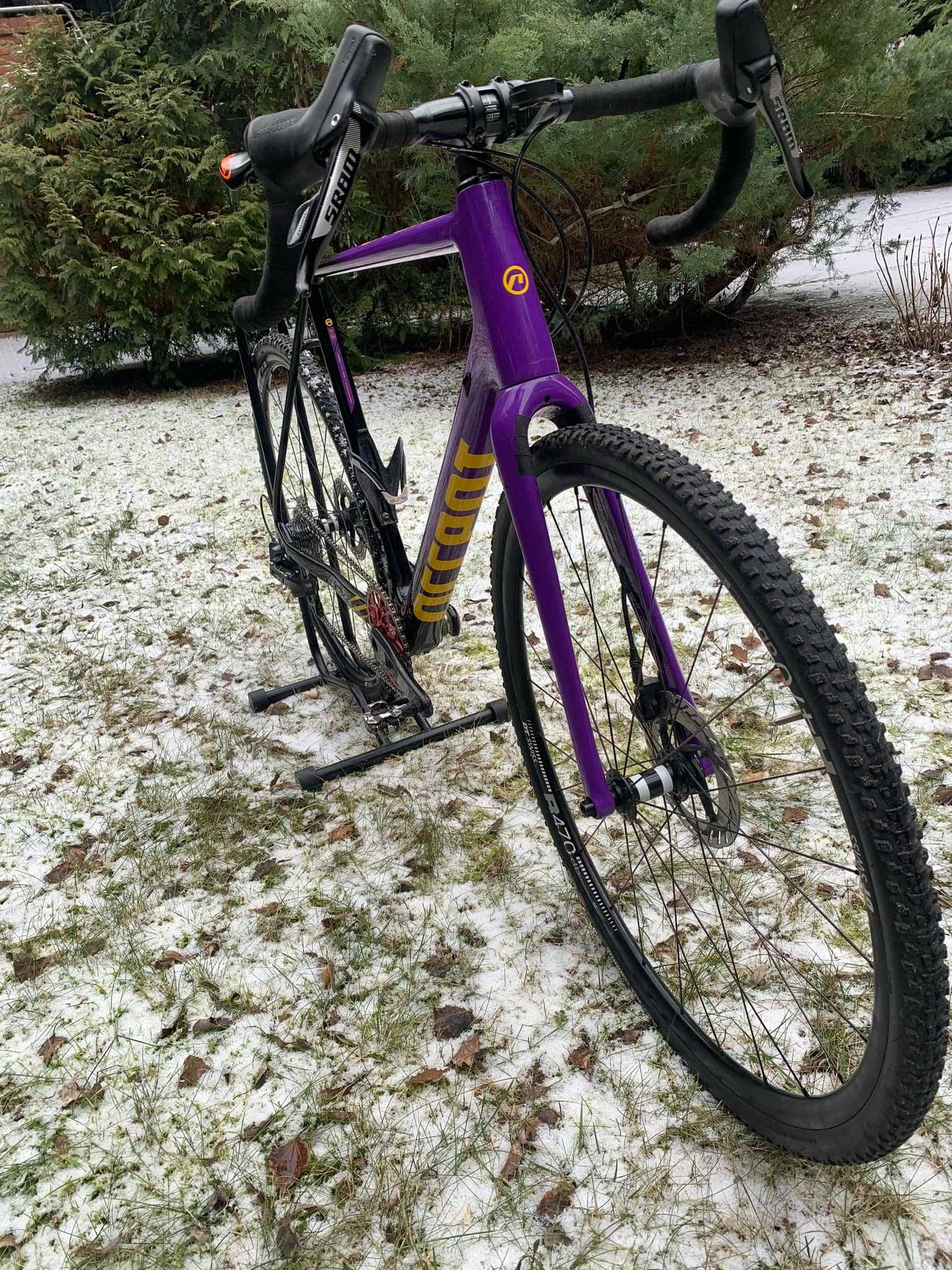 Accent Cx One Carbon Sram Force 11s