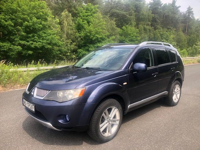 Mitsubishi Outlander 2,4 + LPG Vialle