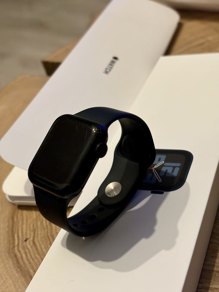 Zegarek apple watch SE 2 generacja 40mm midnight