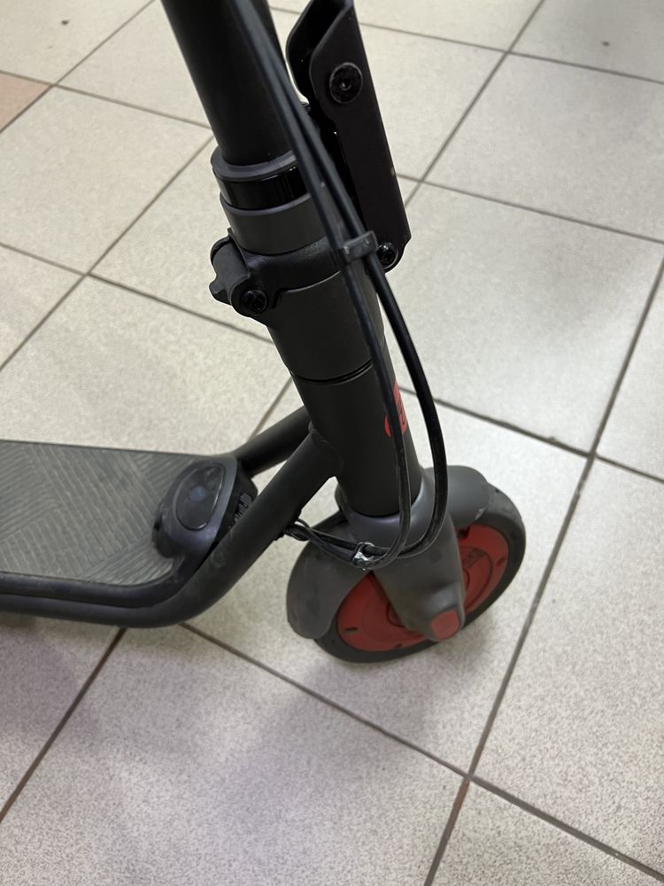 Электросамокат Segway Ninebot C20 Black