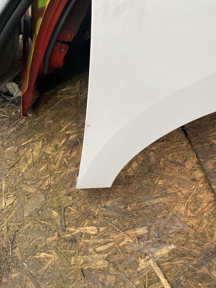 błotnik prawy przód przedni Hyundai ix35 bez kierunku