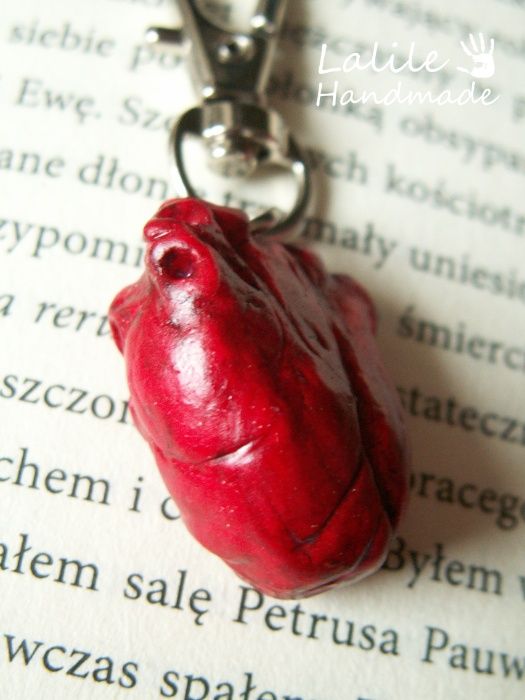 Anatomiczne serce Brelok na Walentynki realistyczne serce Nerd Geek