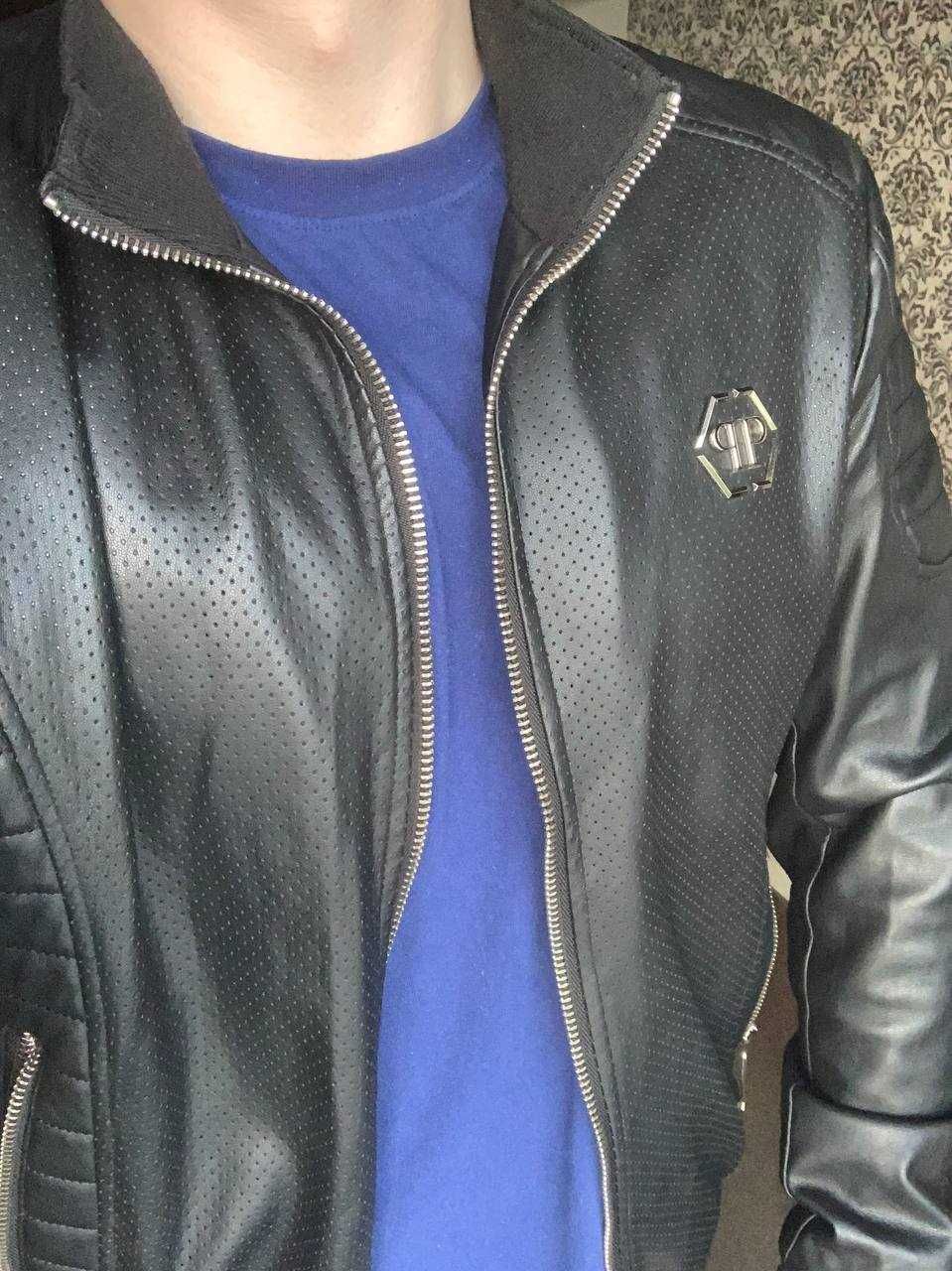 Продаю куртку Philipp Plein