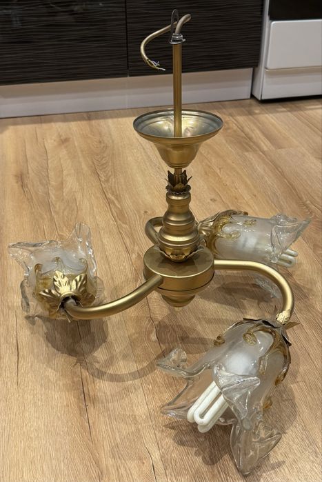 Żyrandol trzy ramienny mosiężny