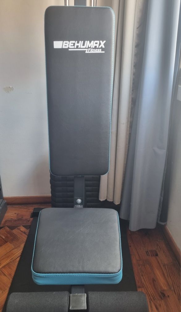 Vendo Máquina Multiestação Multigym 300/ musculação  NOVA