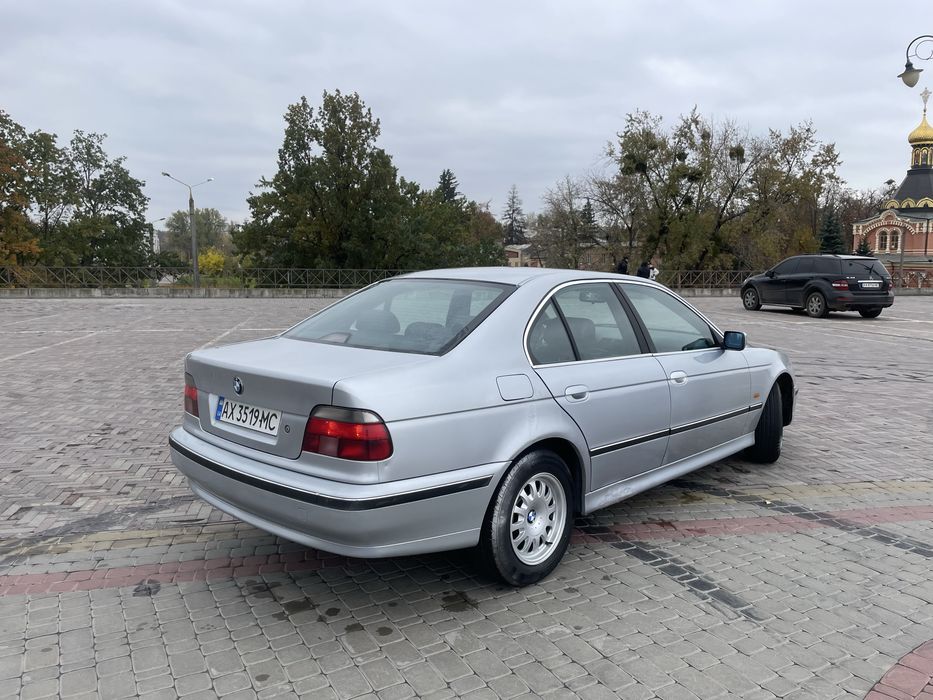 BMW e39 523i автомат БМВ е39