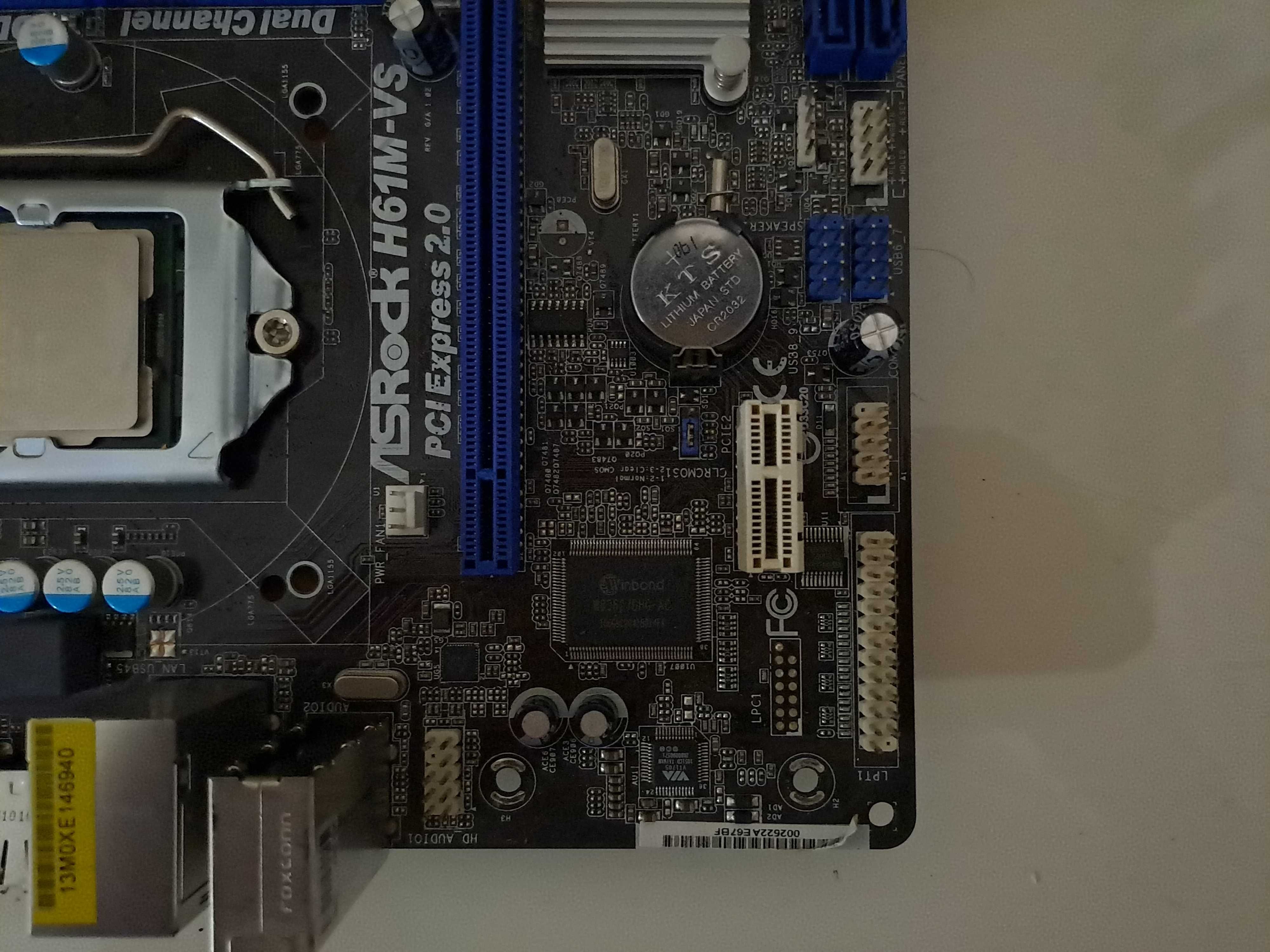 Płyta główna Asrock H61M-VS z możliwością PCIe 3.0 + Celeron g530