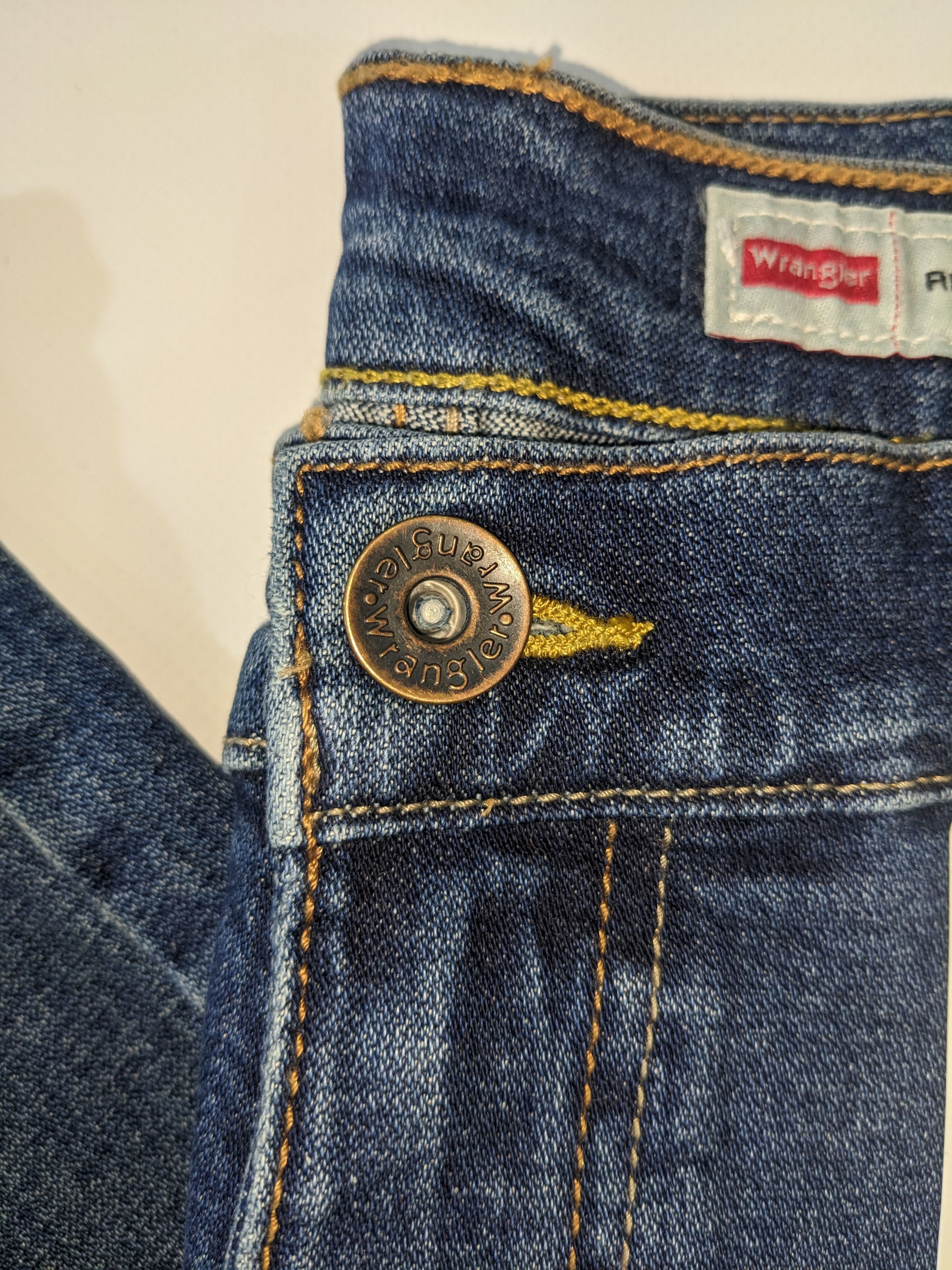 Класичні чоловічі джинси Wrangler Relaxed Fit 38 розмір