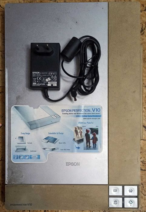 Продам Сканер EPSON Perfection V10