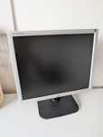 Monitor 17" LG Flatron L1718S-SN, sprawny, złącze D-SUB, nie ma HDMI.