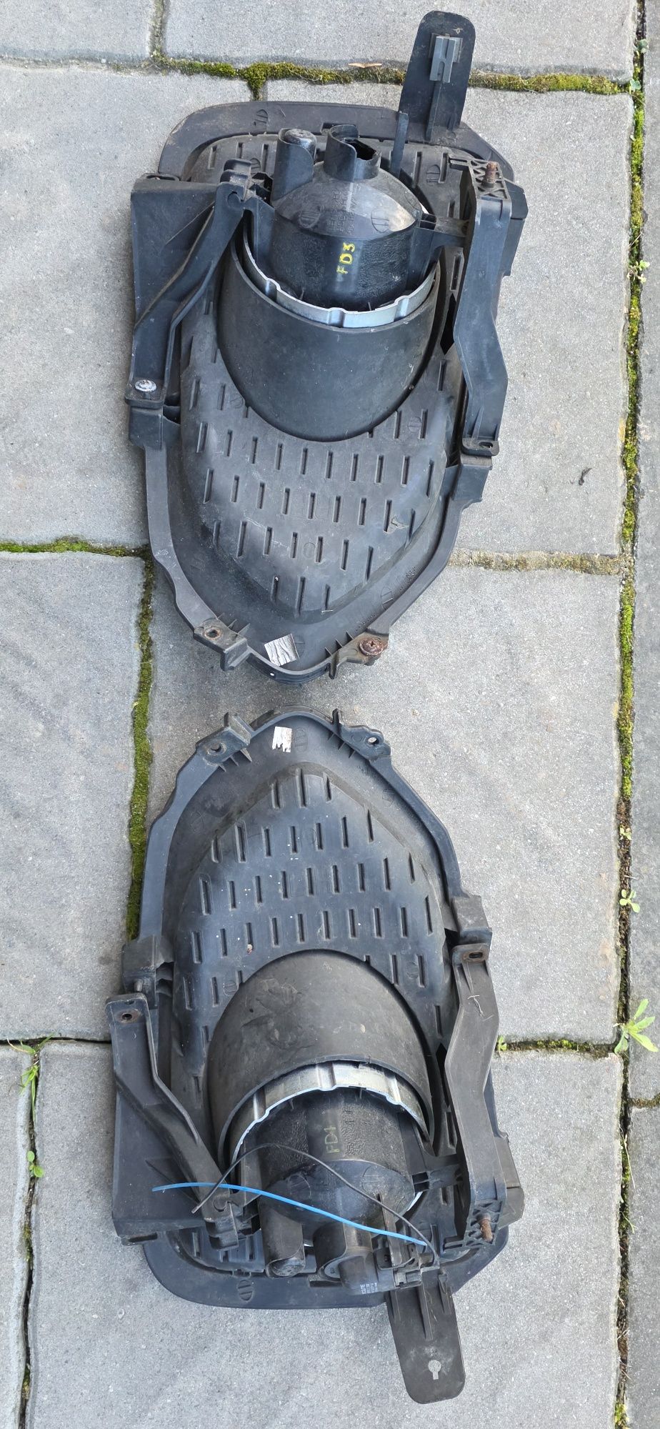 Halogen lewy i prawy KIA SORENTO II 2010 r