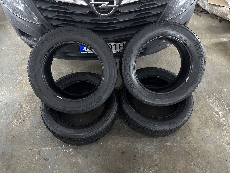 Шини Michelin r 18