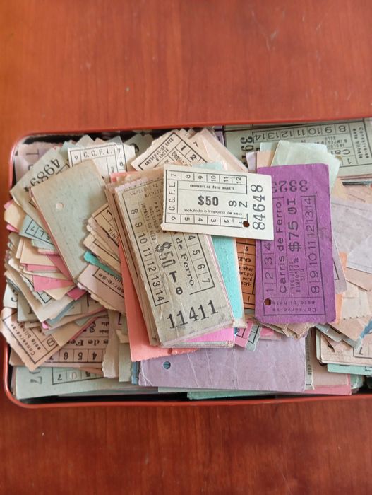 Grande colecção de bilhetes da Carris, CAPICUAS