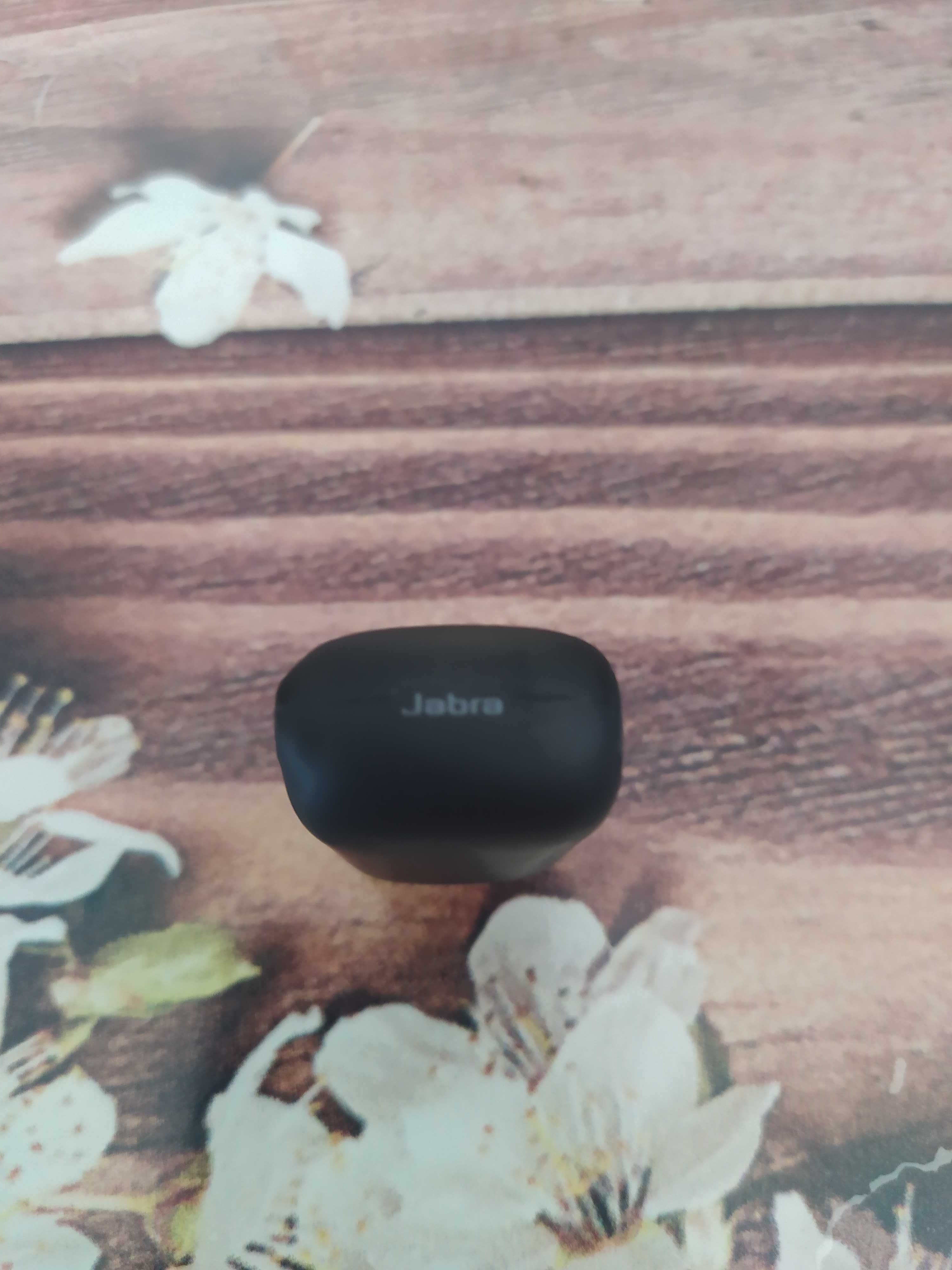 Продам Bluetooth-гарнитура Jabra CLIPPER Stereo