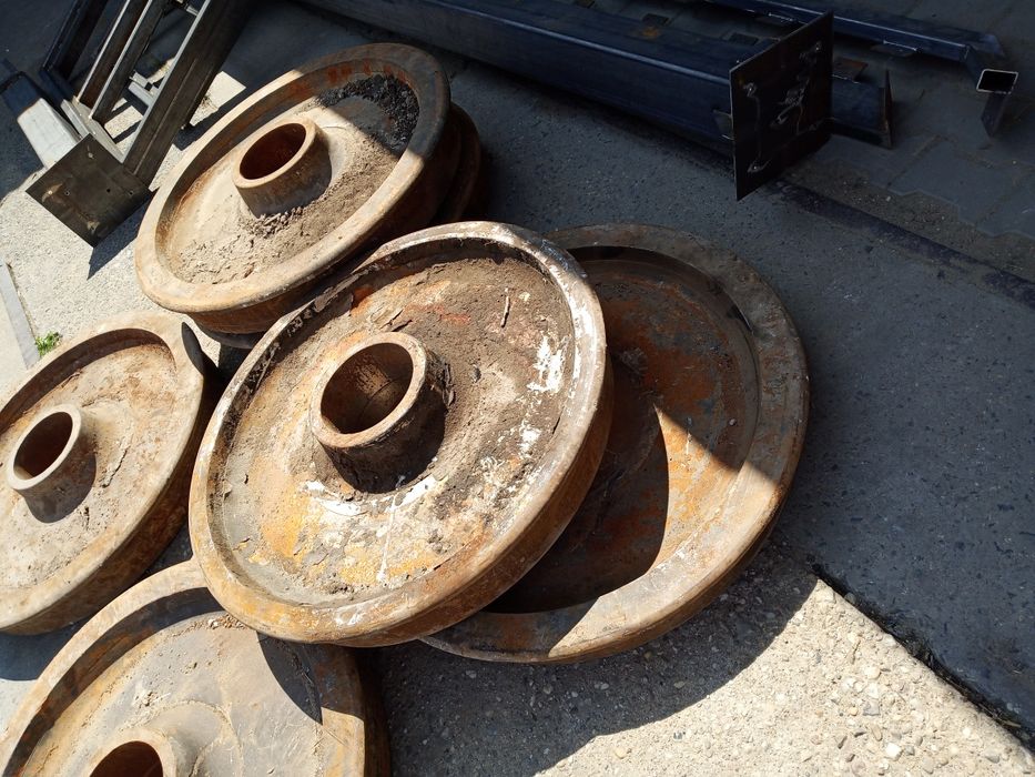 Koła kolejowe do wału wały pryzmowe