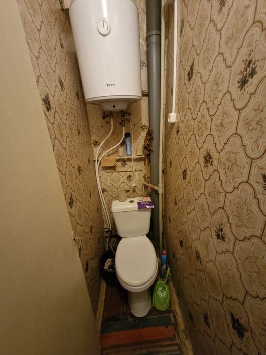 Продаж 2-х кімнатної квартири. 17 квартал. Вулиця  С. Колачевського.