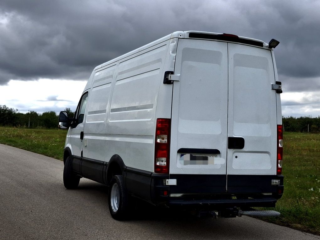 Iveco daily 35 c15 50c15 blizniak 3.5 Hak