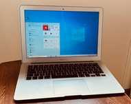 MacBook Air 13 128GB RAM 4GB, Windows