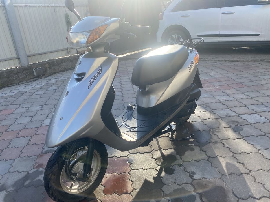 Скутер Yamaha jog