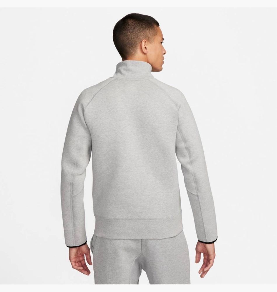 Nike Tech Fleece