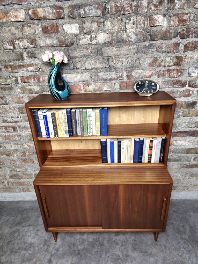 Komoda/biblioteczka Wyszkowska po renowacji