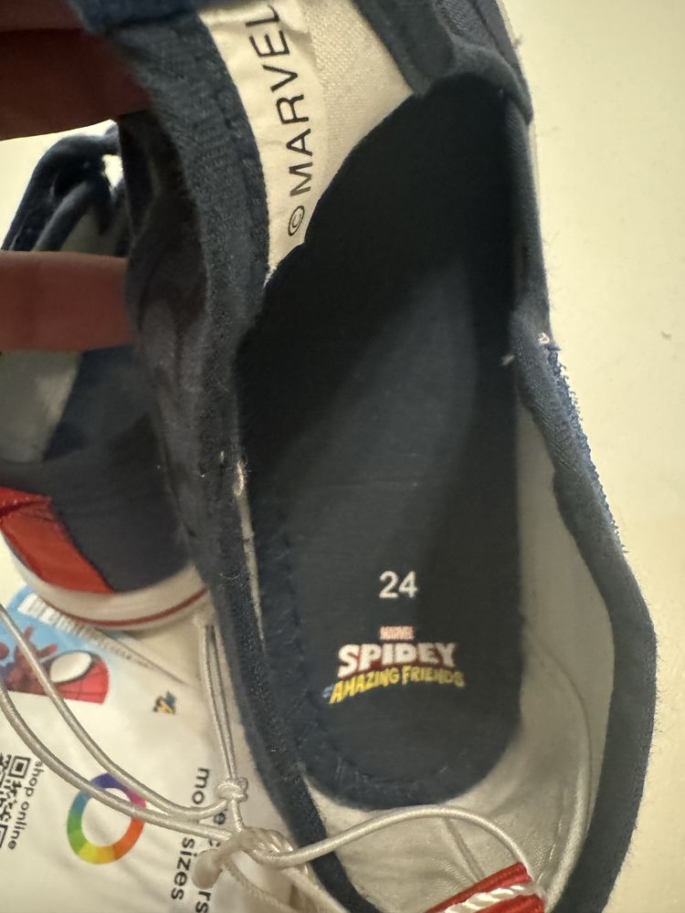 Buty spidey rozm 24