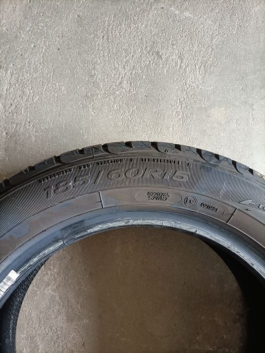 Pneu 185/60/15 Sava Intensa HP