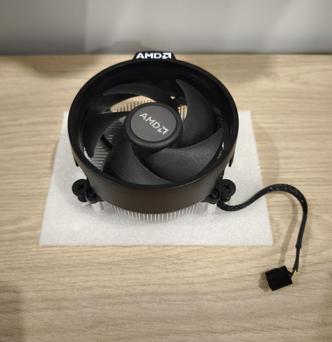 AMD Wraith Stealth