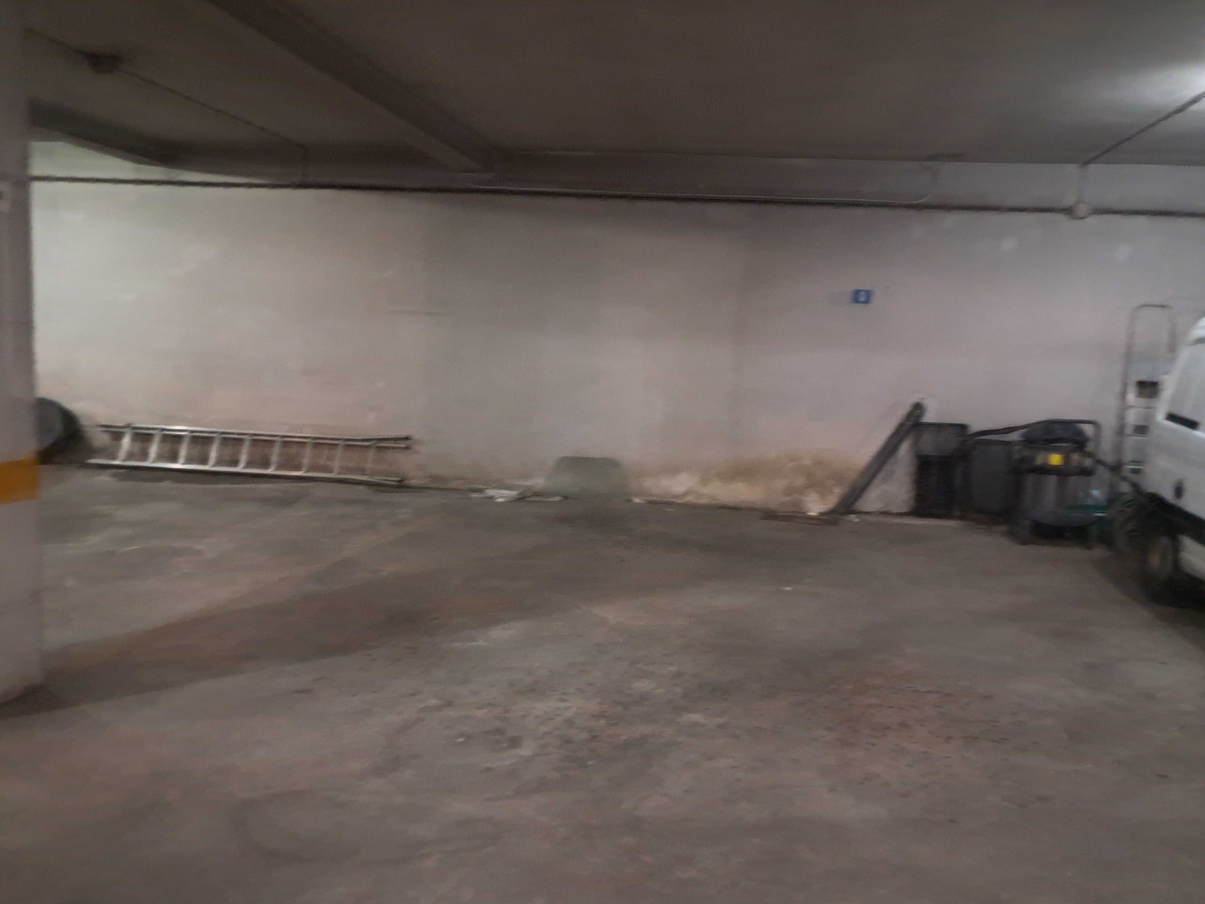Lugar de Garagem