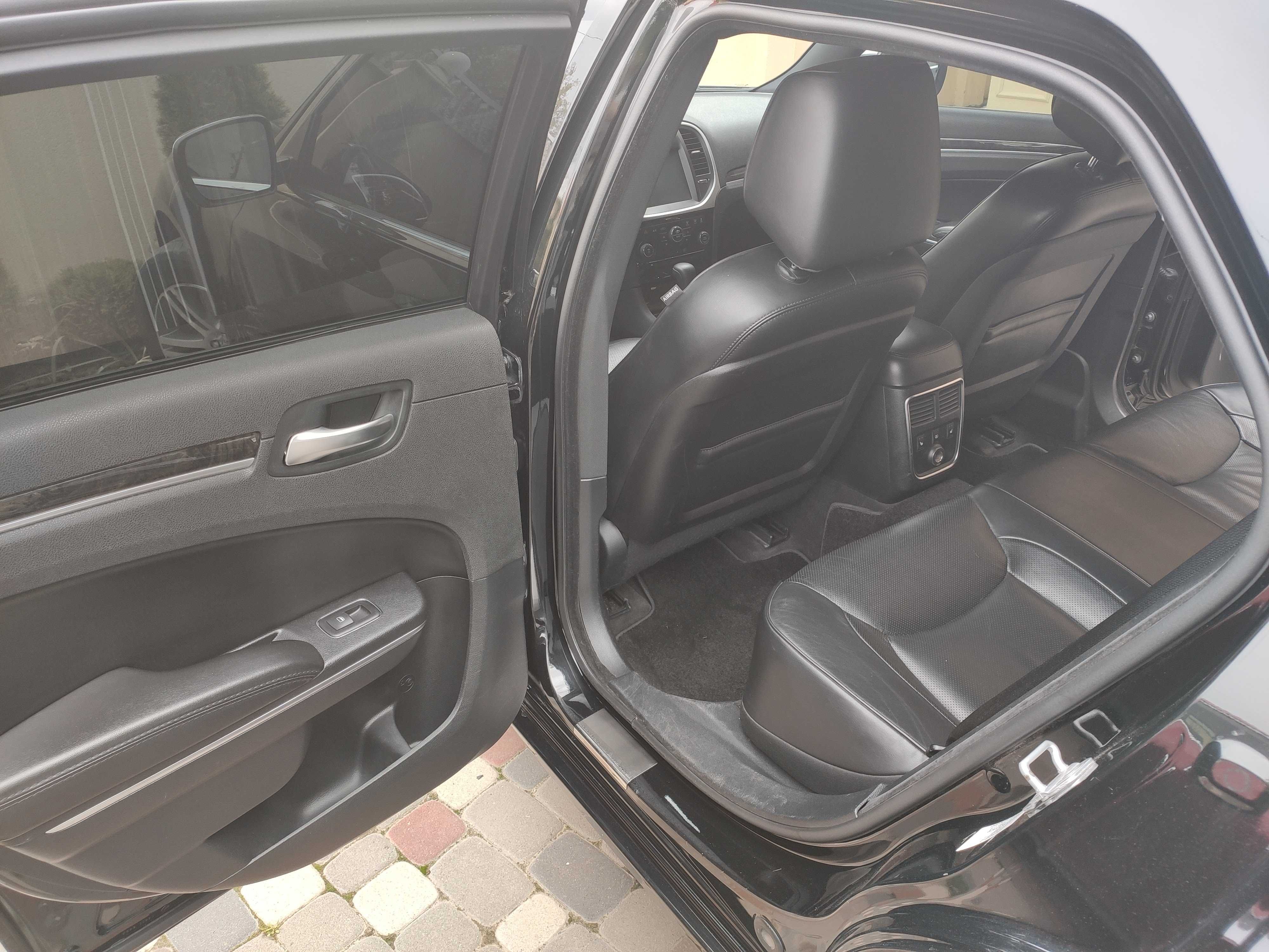 Chrysler 300C 2012 Diesel 3.0