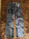 Spodnie Berghaus gore-tex rozmiar z metki M