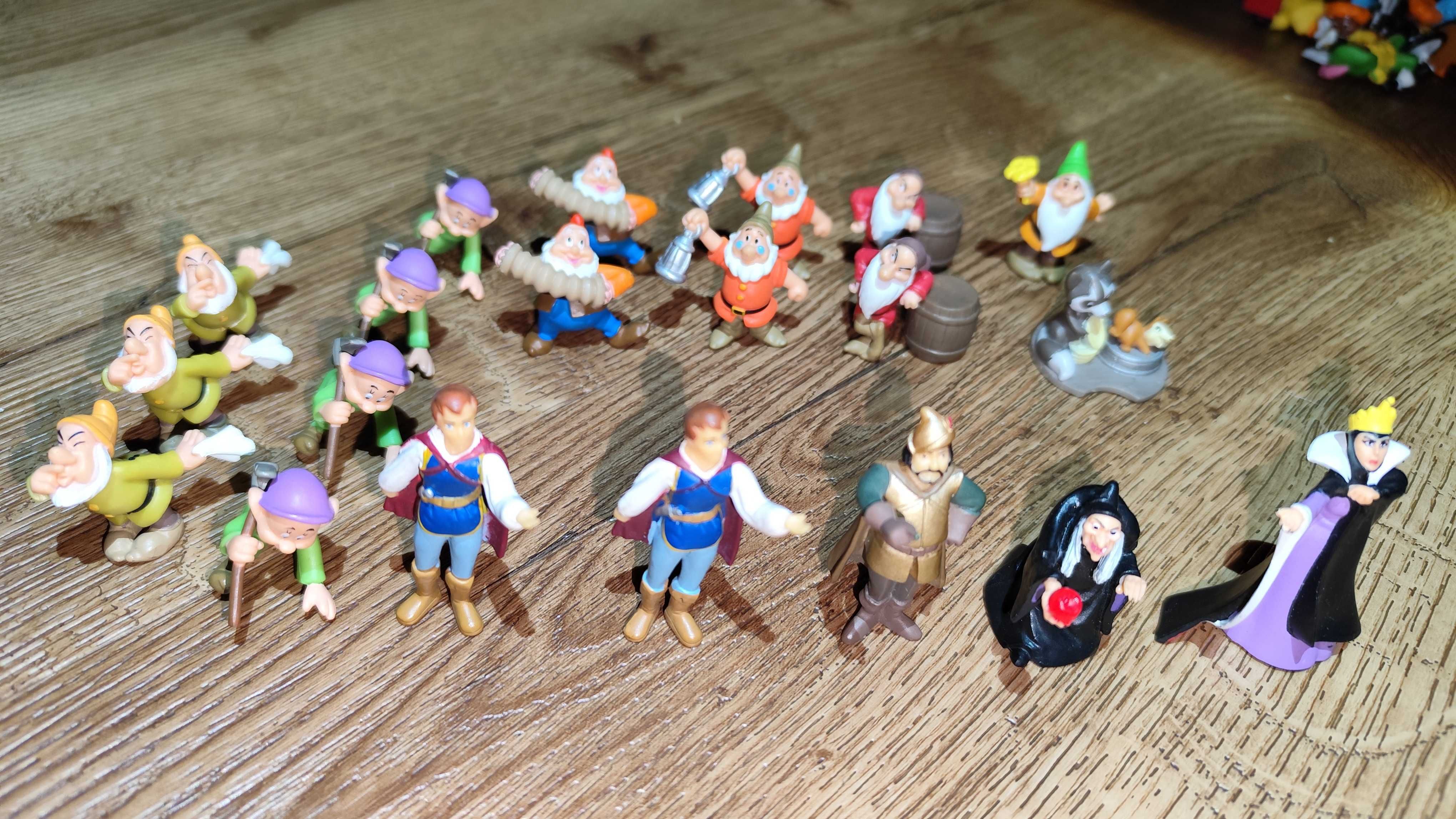 Figurki Kinder Disney Królewna Śnieżka i krasnoludki PRL Albert Heijn