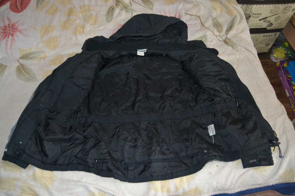 Куртка горнолыжная известного мирового бренда СRAFT. Оригинал! р. S-46