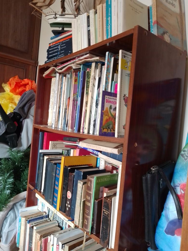 Feira Livro Saramago Tudo e+alguma coisa até25/7-Todos 1MilhaoEDesde2E