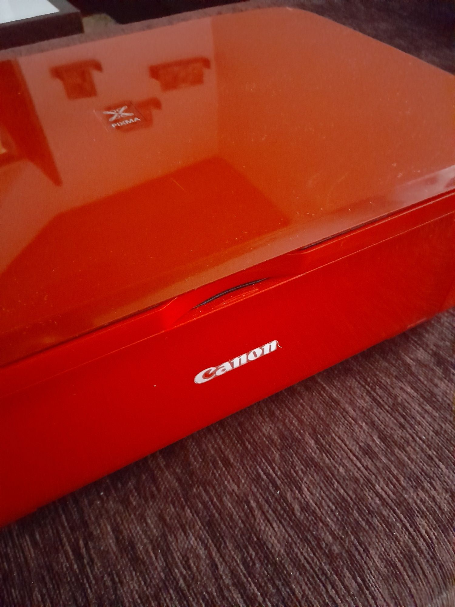Impressora Canon MG3650 vermelha com erro ainda nao corrigido