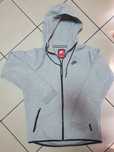 Nike tech fleece M