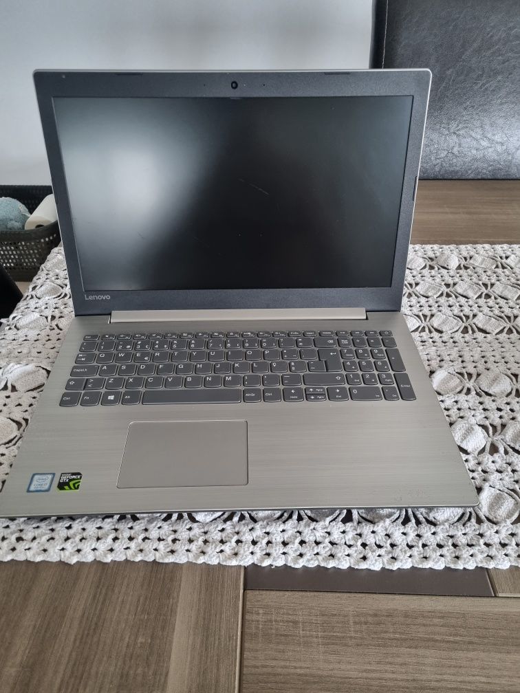 Lenovo Ideapad 330